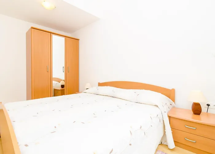 Apartment Charming In With Sea View - 45 M² *