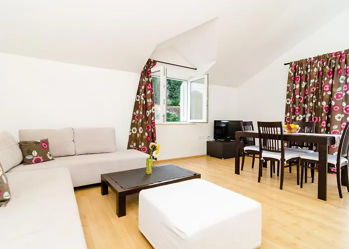 Charming In With Sea View - 45 M² * Dubrovnik